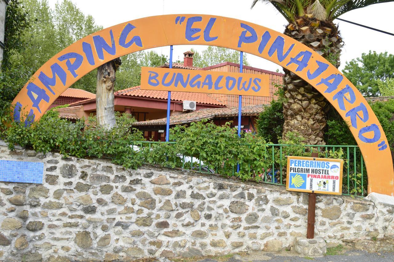 Camping El Pinajarro Hervás Exteriör bild